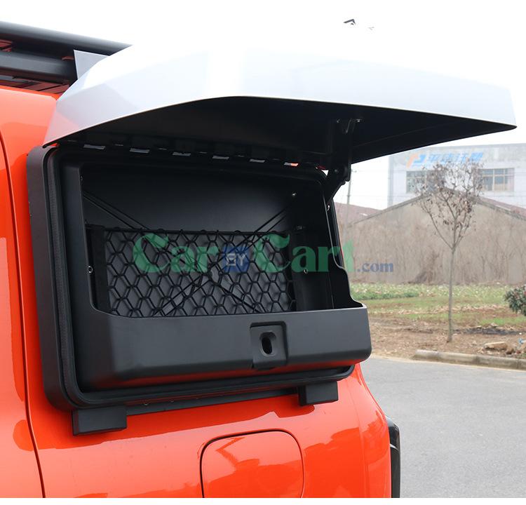 2025 تانك 300 هيت-4 شنطة جانبية